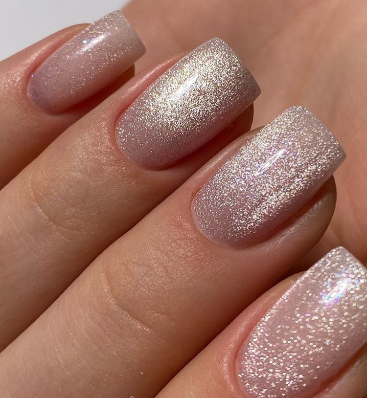 glow in the dark nail polish